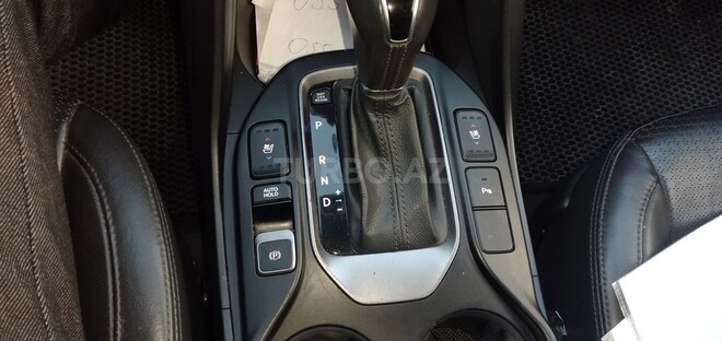 Hyundai Santa Fe-3
