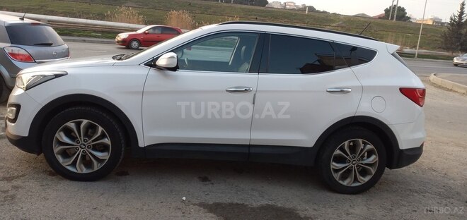 Hyundai Santa Fe-4