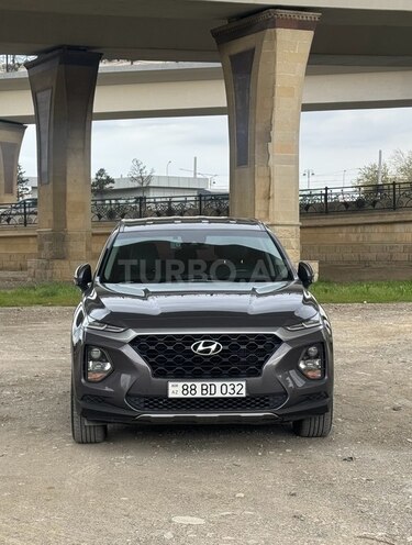 Hyundai Santa Fe-1