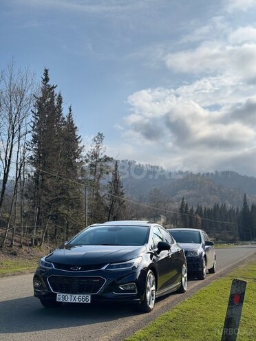 Chevrolet Cruze-12