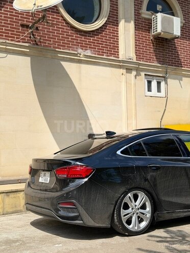 Chevrolet Cruze-11