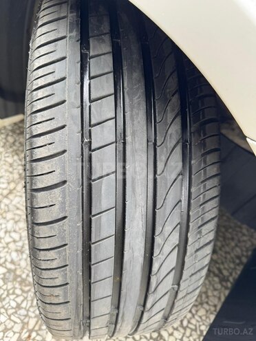 Kia K5-15