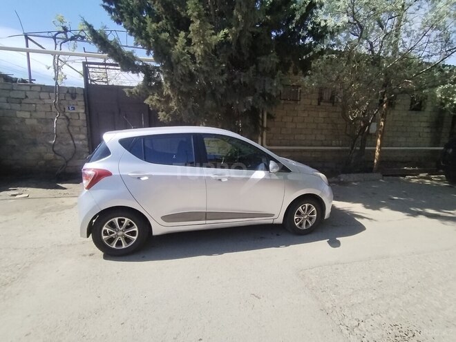 Hyundai i10-2
