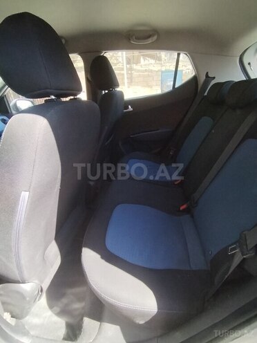 Hyundai i10-6