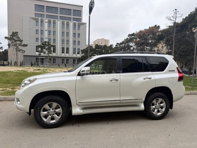 Toyota Land Cruiser Prado-3