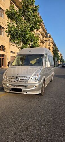 Mercedes Sprinter 519-1