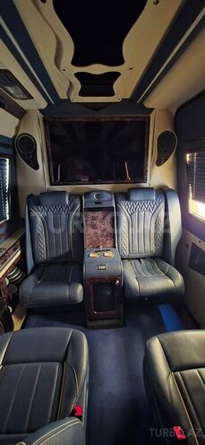 Mercedes Sprinter 519-18