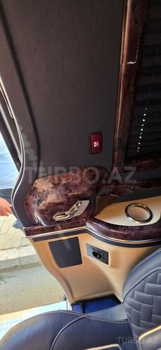 Mercedes Sprinter 519-15