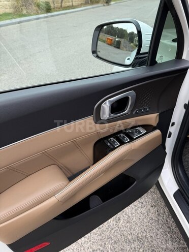 Kia Sorento-11