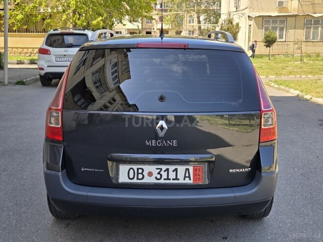 Renault Megane-6