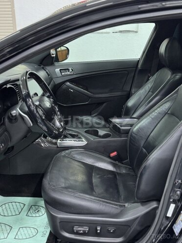 Kia Optima-16