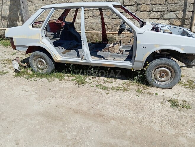 LADA (VAZ) 21099-2