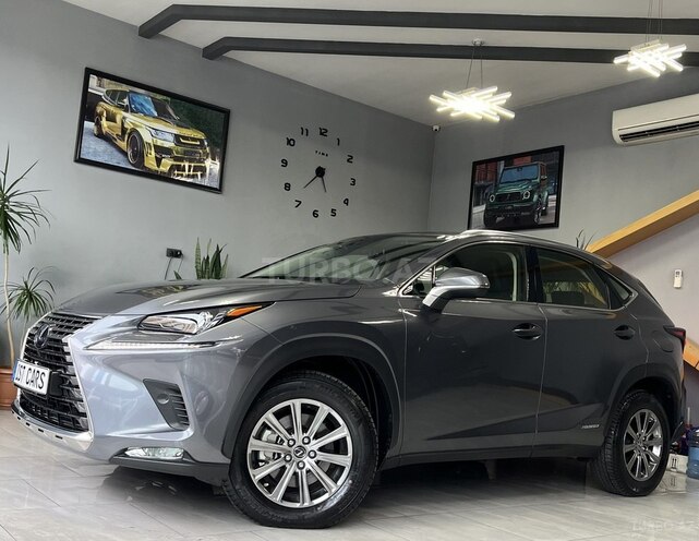 Lexus NX 300h-5