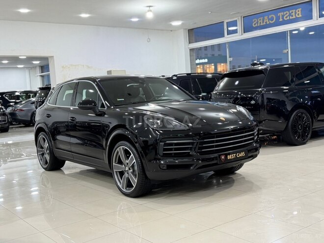 Porsche Cayenne-8