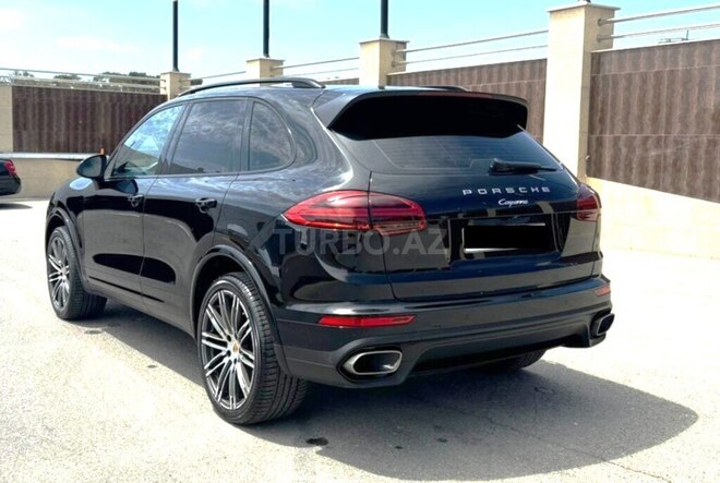 Porsche Cayenne-10