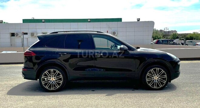 Porsche Cayenne-9