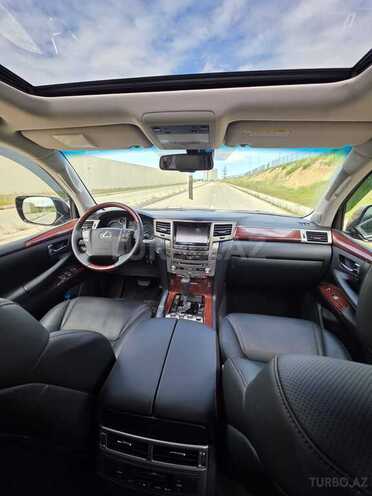 Lexus LX 570-14