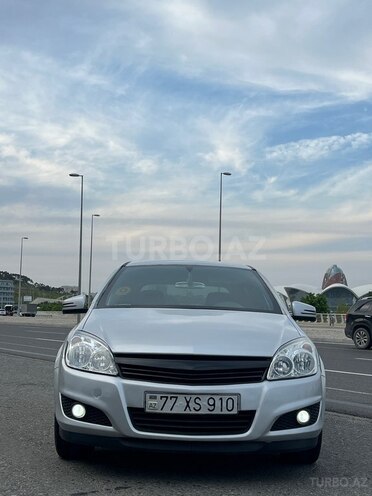 Opel Astra-2