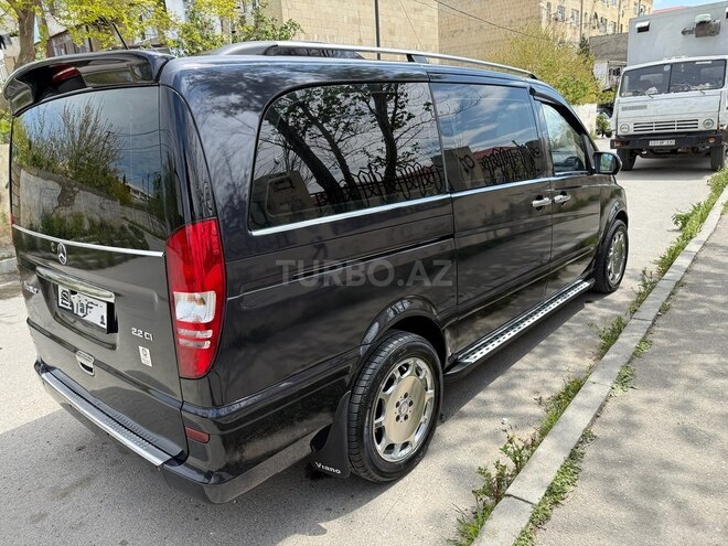 Mercedes Viano-10