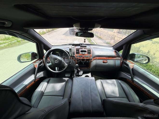 Mercedes Viano-11