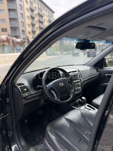 Hyundai Santa Fe-8