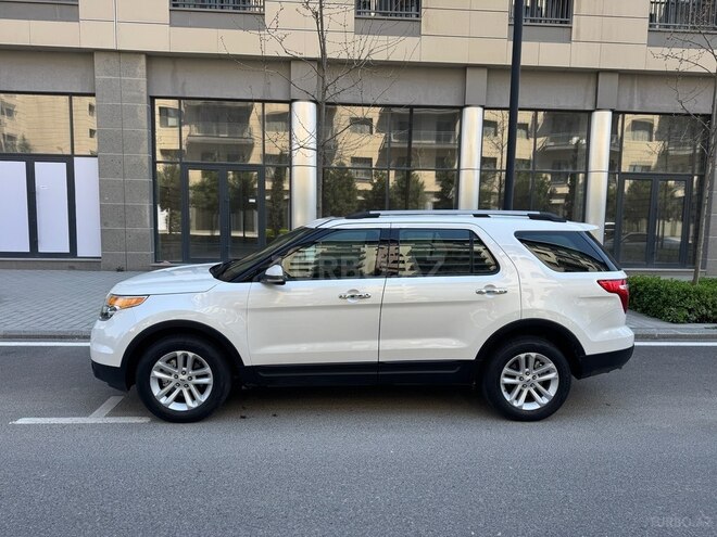 Ford Explorer-6