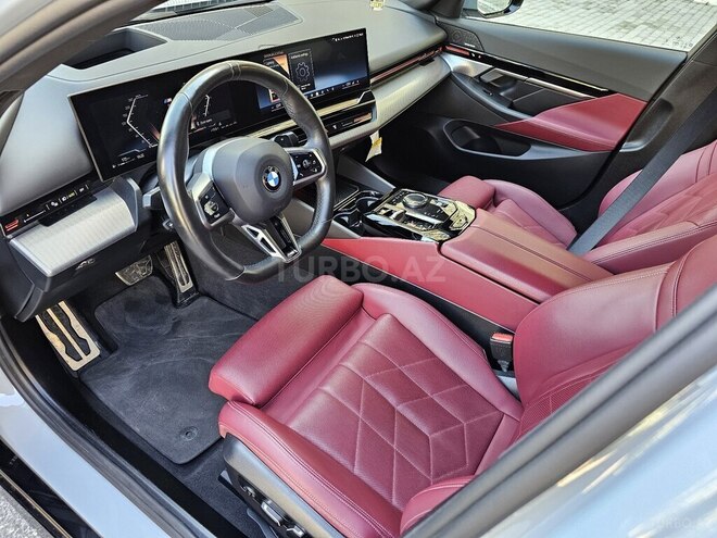 BMW 530e-11