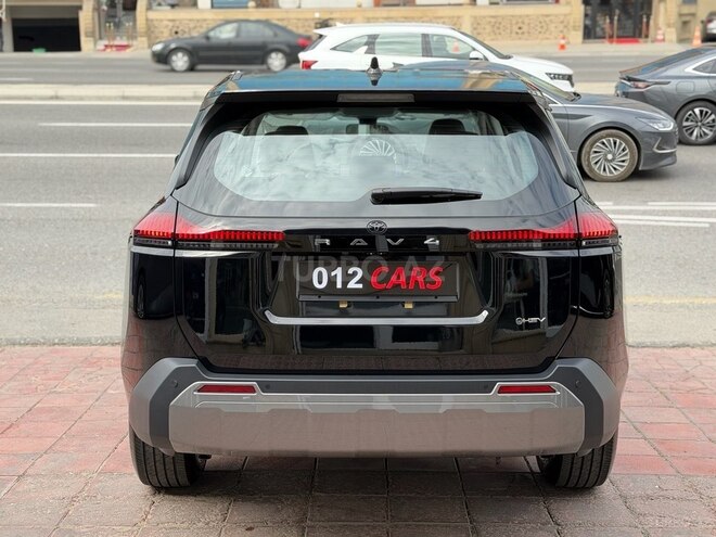 Toyota RAV4-6