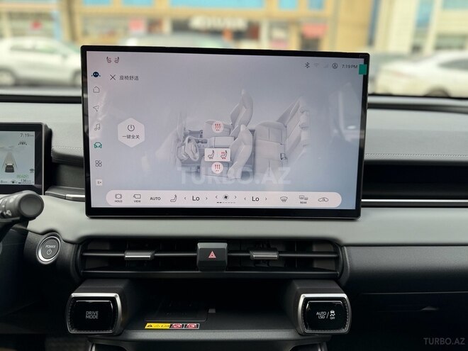 Toyota RAV4-25