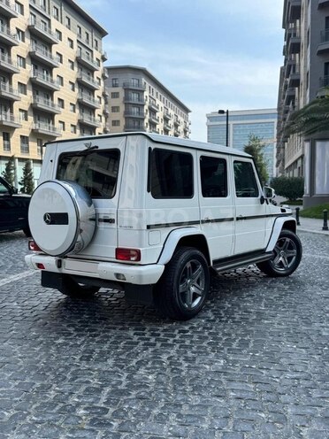 Mercedes G 350-11