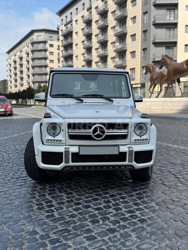 Mercedes G 350-2