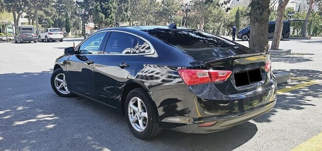 Chevrolet Malibu-4