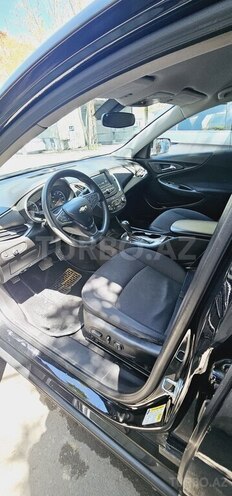Chevrolet Malibu-9