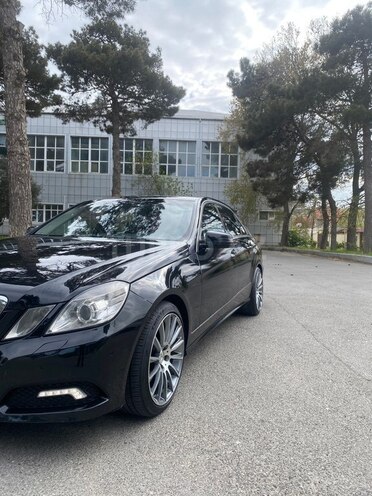 Mercedes E 200-6