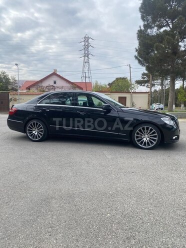 Mercedes E 200-3
