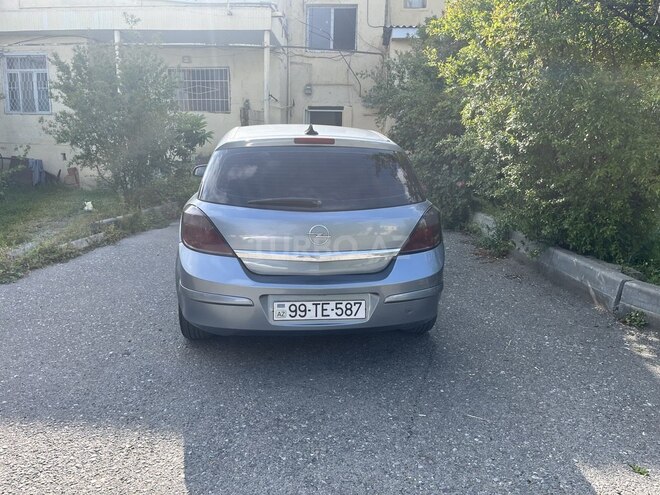 Opel Astra-2