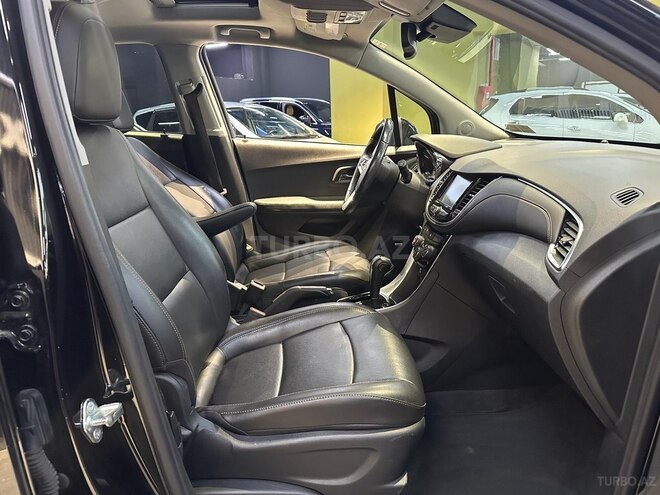 Chevrolet Trax-8