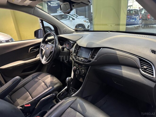 Chevrolet Trax-9