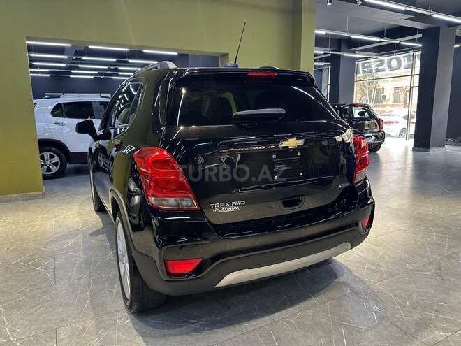 Chevrolet Trax-11