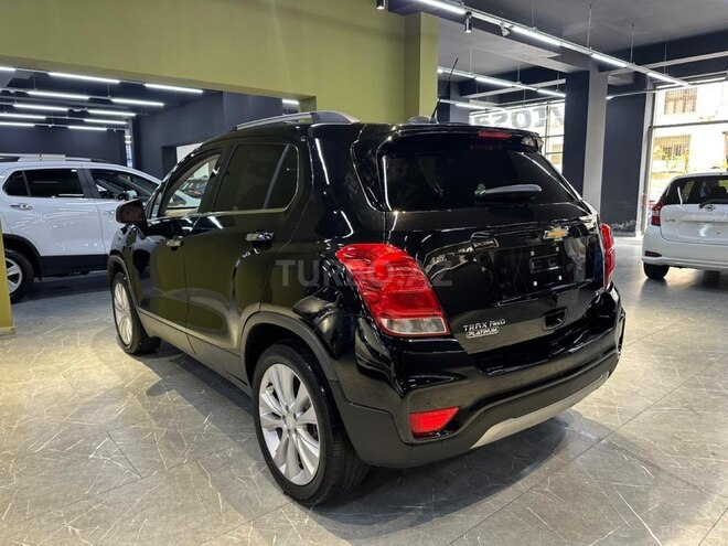 Chevrolet Trax-13