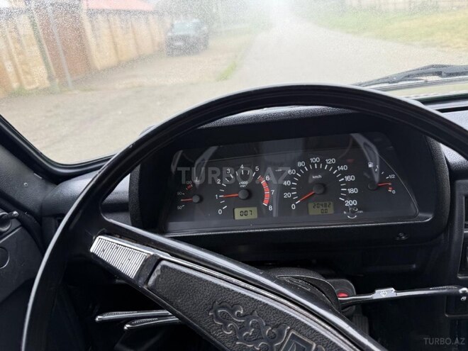 LADA (VAZ) Niva-9