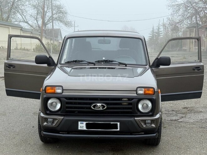 LADA (VAZ) Niva-3
