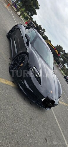 Porsche Taycan 4S-12