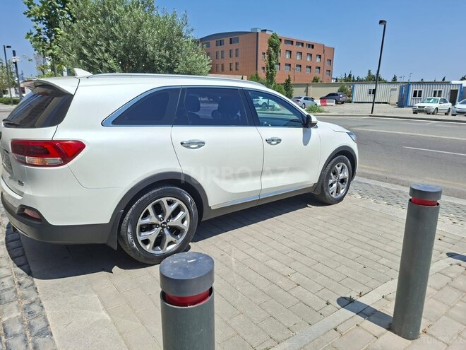 Kia Sorento-2