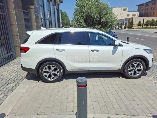 Kia Sorento-10