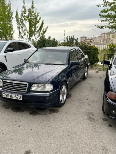 Mercedes C 180-2