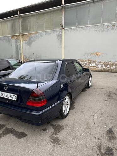 Mercedes C 180-5