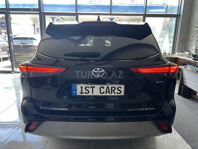Toyota Highlander-7