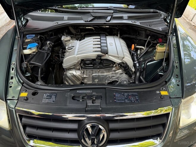 Volkswagen Touareg-7
