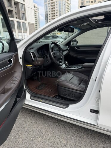 Hyundai Grandeur-8